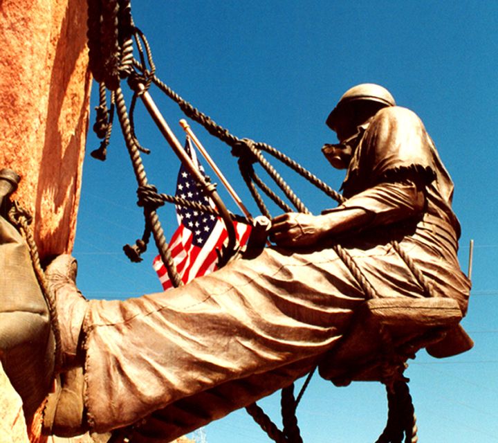 Grand Canyon West & Hoover Dam Combo Tour - The Hoover Dam walk and Lake Mead views