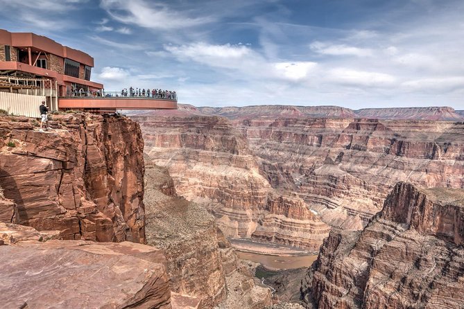 Grand Canyon West, Hoover Dam Photo Stop and Optional Skywalk - Four hours inside Grand Canyon West