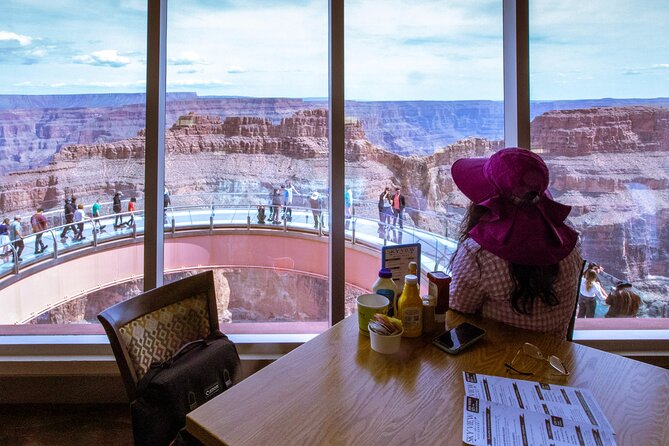 Grand Canyon West & Hoover Dam Tour With Breakfast At IHOP - Lunch, food quality, and what to pack