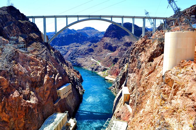 Grand Canyon West plus Hoover Dam VIP Day Tour from Las Vegas - Food, comfort, and what to pack
