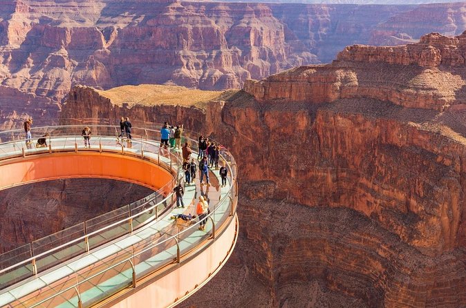Grand Canyon West Rim Bus Tour - Guano Point and the best free walking