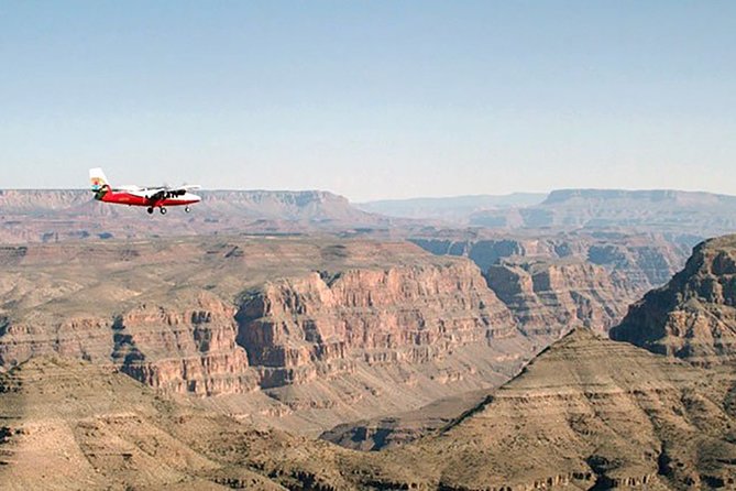 Grand Canyon West Rim Scenic Plane Tour from Las Vegas - Hoover Dam and the question of seating