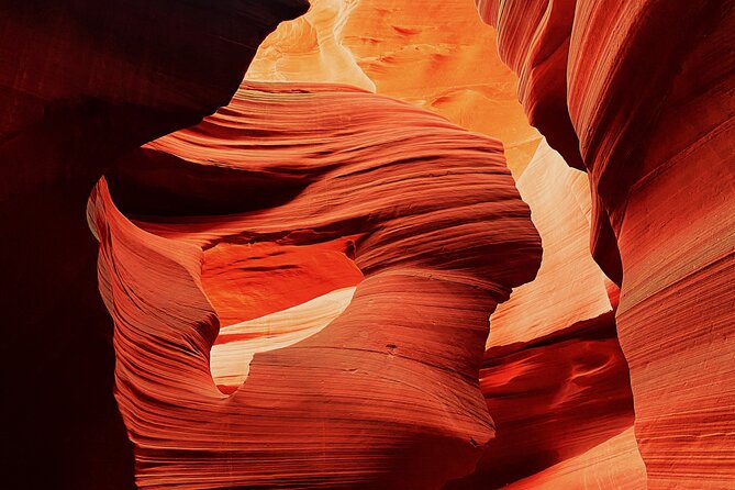 Guided Antelope Canyon & Horseshoe Bend Day Tour from Las Vegas - The St. George breakfast stop
