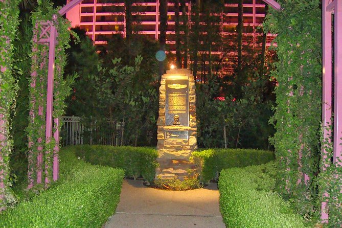 Haunted Vegas Tour and Ghost Hunt in Las Vegas - Meeting at Tuscany Suites and Casino
