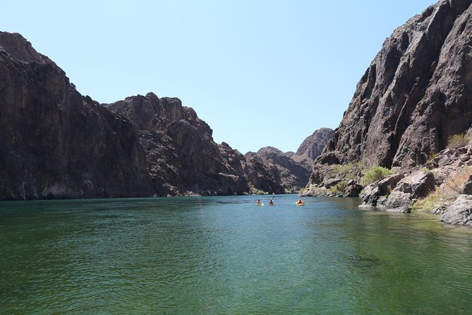 Hoover Dam & Black Canyon Full-Day Guided Kayak Tour - Guides, gear, and group size