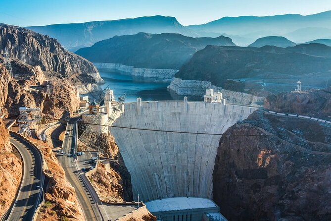 Hoover Dam Express Walk on Top Tour - The guide can make the difference
