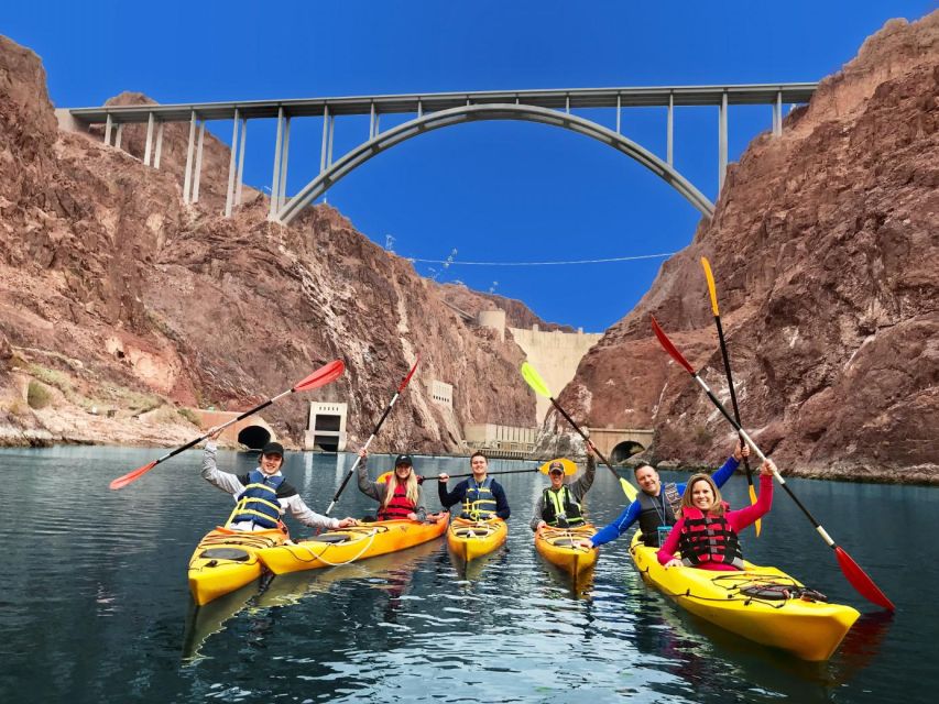 Hoover Dam Kayak Tour & Hike - shuttle from Las Vegas - Leaving Las Vegas for Hoover Dam and the Colorado River