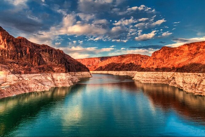 Hoover Dam Power Plant tour - The O’Callaghan-Tillman Bridge viewpoint