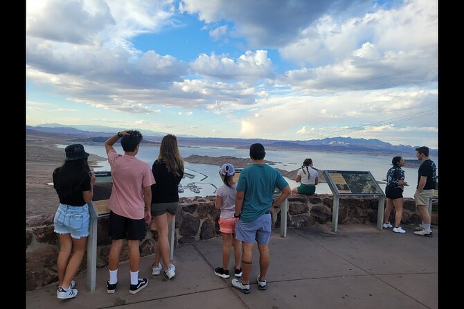 Hoover Dam Tour by Luxury SUV - Comfort, group size, and what to pack