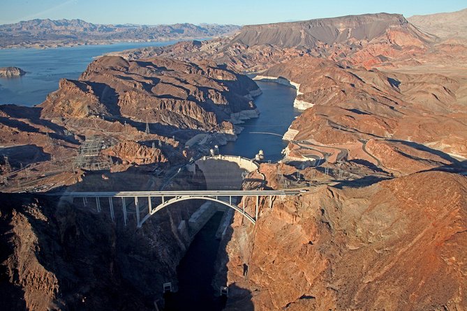 Hoover Dam Tour from Las Vegas with Hot Breakfast - Why Hoover Dam Works as a Las Vegas Break
