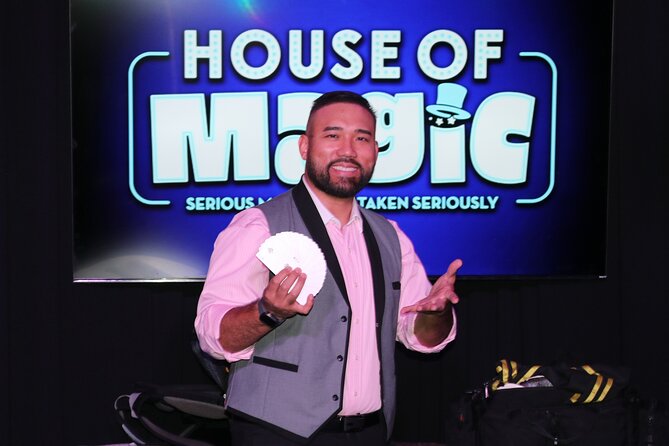 House Of Magic - Downtown Location (Family Friendly Show) - A family night that does not run late