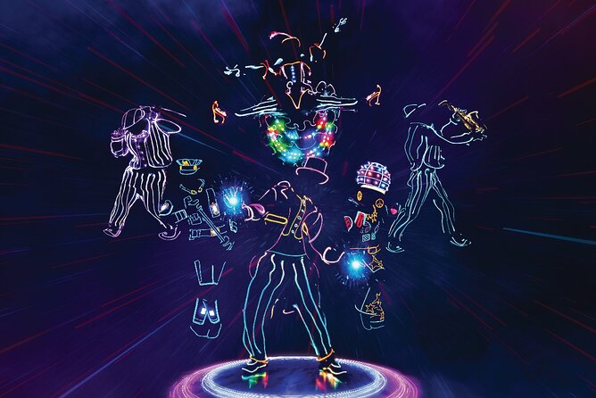 iLuminate at the STRAT Hotel and Casino - Who should see iLuminate?
