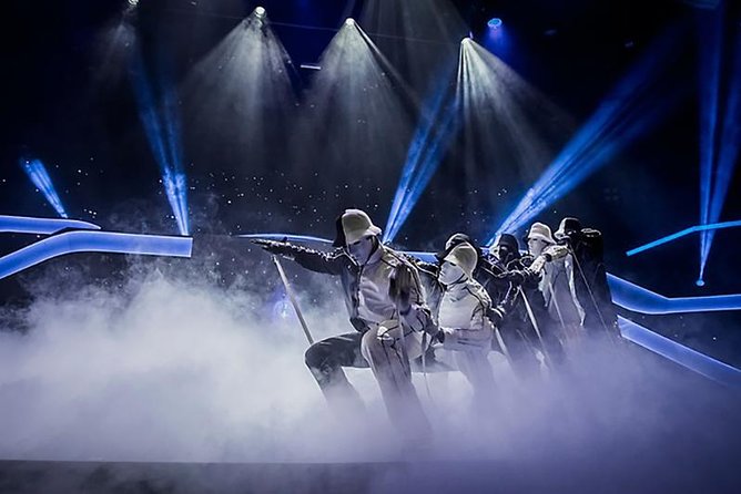 Jabbawockeez at the MGM Grand Hotel and Casino - Drinks, bags, and basic theater planning