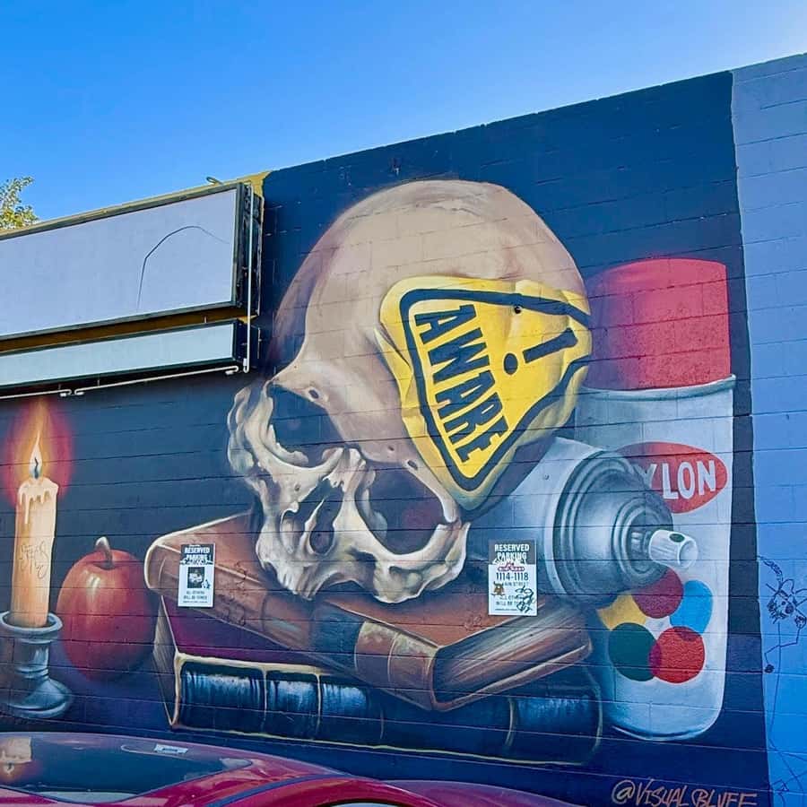 Las Vegas: 18b Arts District Walking Adventure - Recycled Propaganda and the gallery stops