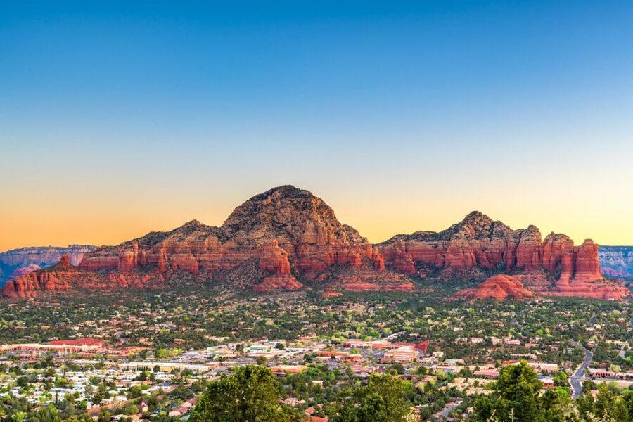 Las Vegas: 3-Day Guided Tour of 7 Southwest Parks with Hotel - Day one: Route 66 and the Grand Canyon South Rim