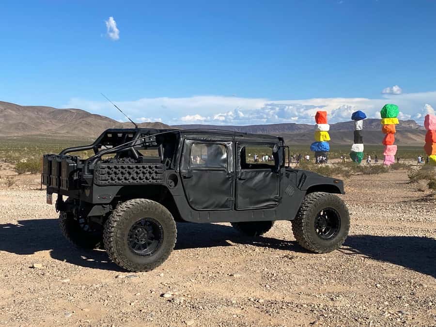 Las Vegas: 7 Magic Mountains and Pioneer Saloon Hummer Tour - Seven Magic Mountains and its neon desert backdrop