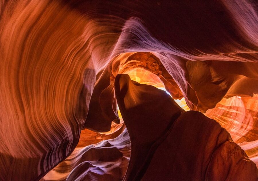 Las Vegas: Antelope Canyon and Horseshoe Bend Airplane Tour - The return flight over Lake Powell and Glen Canyon