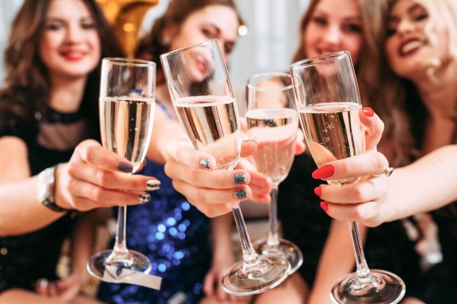 Las Vegas: Bachelorette Party Bus Club Crawl - Should you book the Las Vegas party bus crawl?