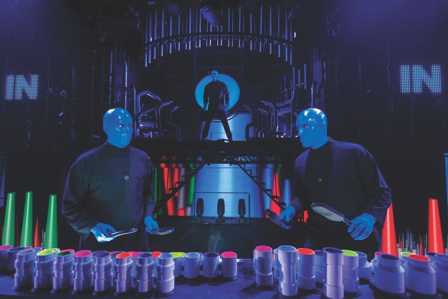 Las Vegas: Blue Man Group Show Ticket at Luxor Hotel - Who should book the Blue Man Group at Luxor