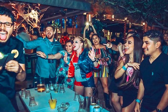 Las Vegas Club Crawl - Party Bus Tour - A 9:30 p.m. start on the Las Vegas Strip