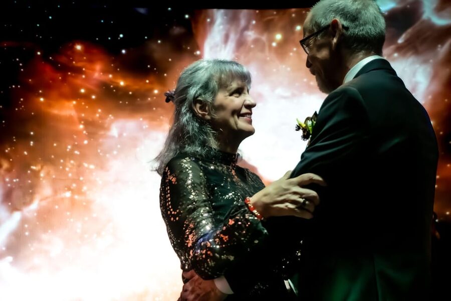 Las Vegas: Cosmic Space Wedding + Spectacular Photography - What happens during the 45-minute ceremony