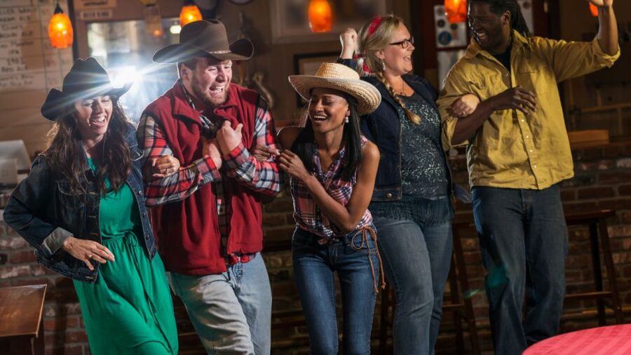 Las Vegas: Country Bar Crawl by Party Bus w/ Mixed Drinks - Timing, communication, and what to bring