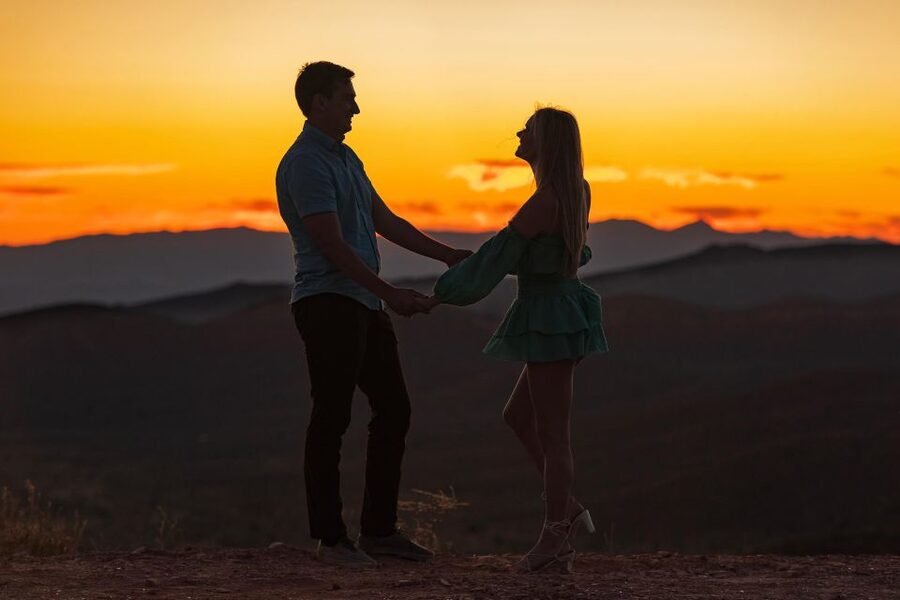 Las Vegas: Couples Date Night Picnic & Off Road Jeep Tour - Booking details worth knowing