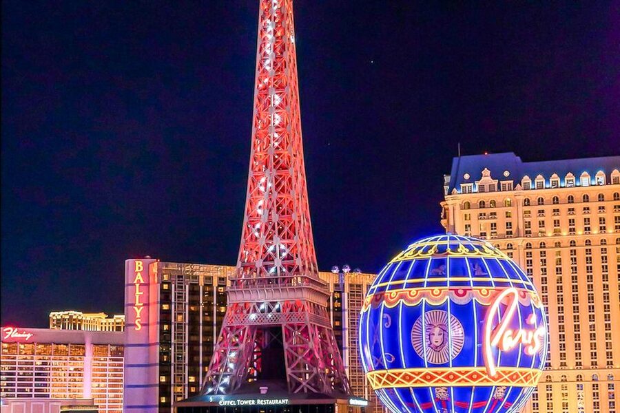 Las Vegas: Eiffel Tower Viewing Deck Entrance Ticket - The Eiffel Tower view is the real attraction