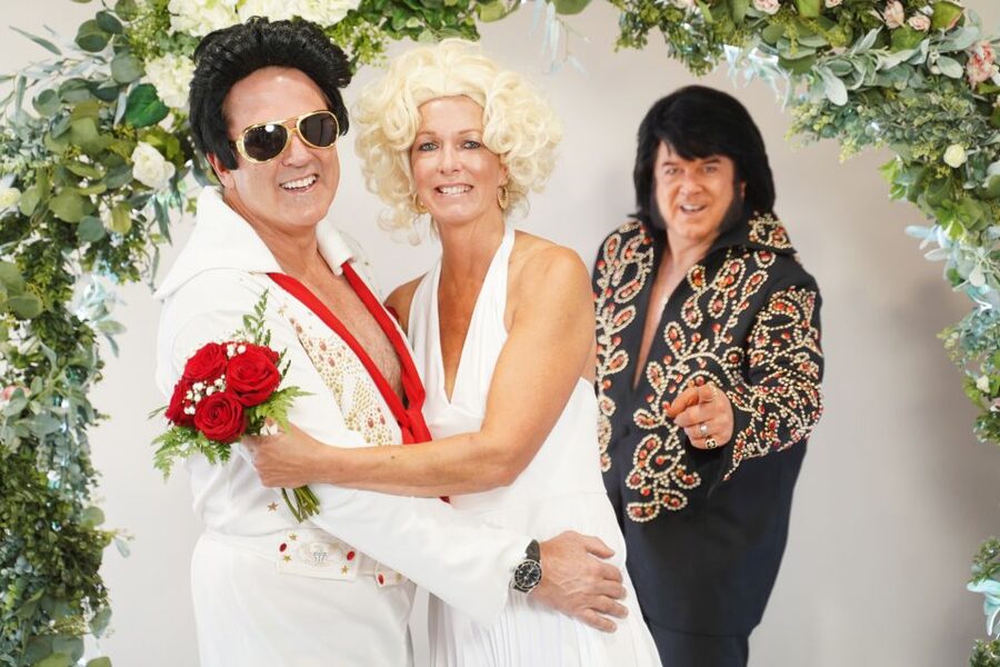 Las Vegas: Elvis Themed Wedding with Limousine - Getting ready for the ceremony