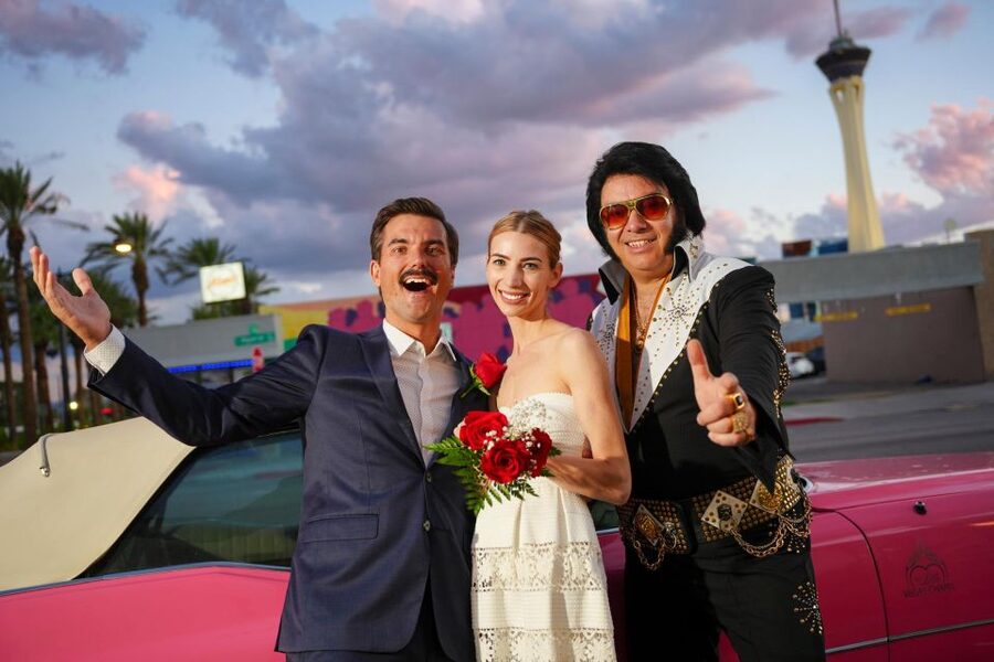 Las Vegas: Elvis Themed Wedding with Limousine - Timing, location, and practical planning