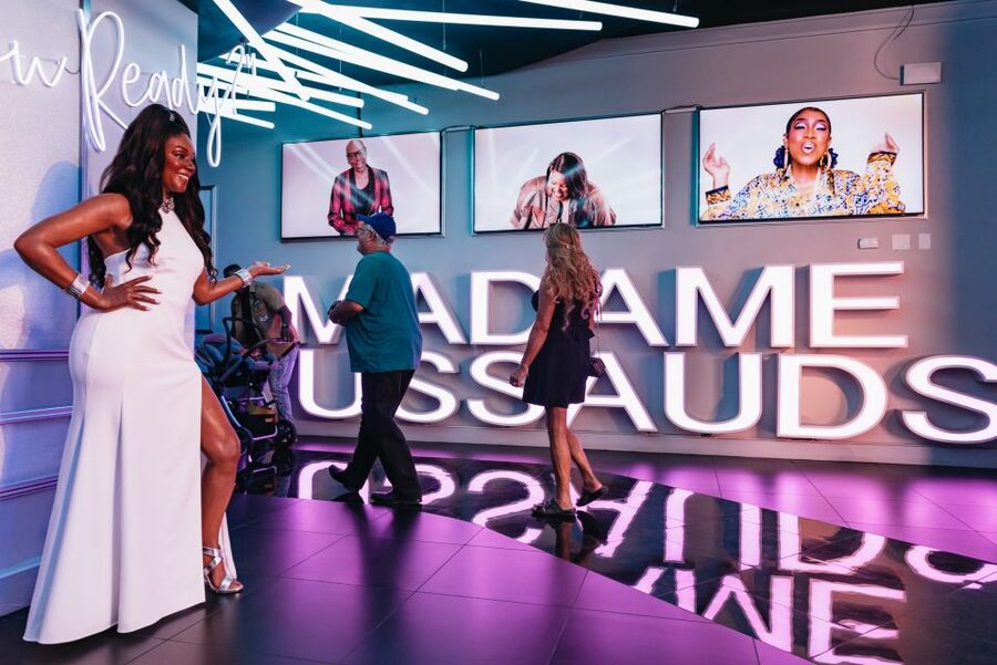 Las Vegas: Entry to Madame Tussauds with a Gondola Cruise - Price, flexibility, and what is actually included