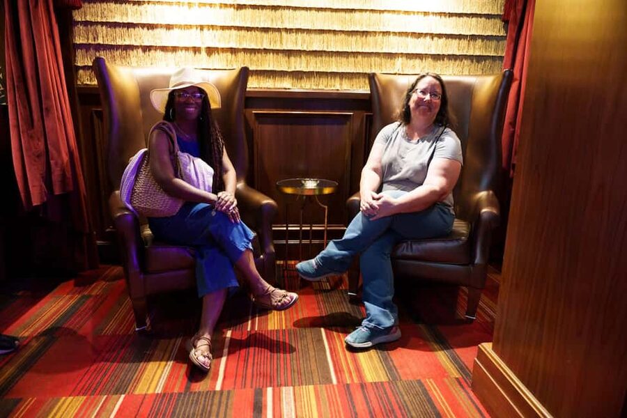 Las Vegas: Fremont Street Secrets & Red Light History Walk - Augmented reality that adds more than decoration