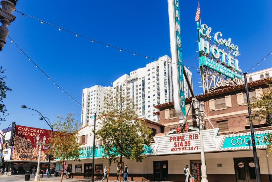 Las Vegas: Fremont Street Walking Tour - Who should book this walk?