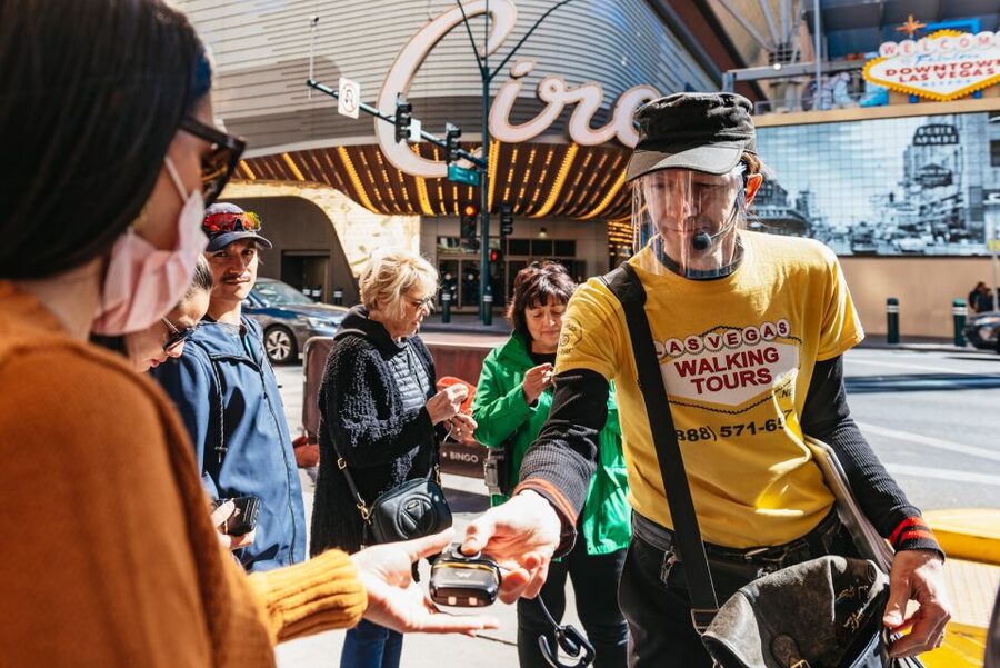 Las Vegas: Fremont Street Walking Tour - Old casinos, chapels, and the stories between them