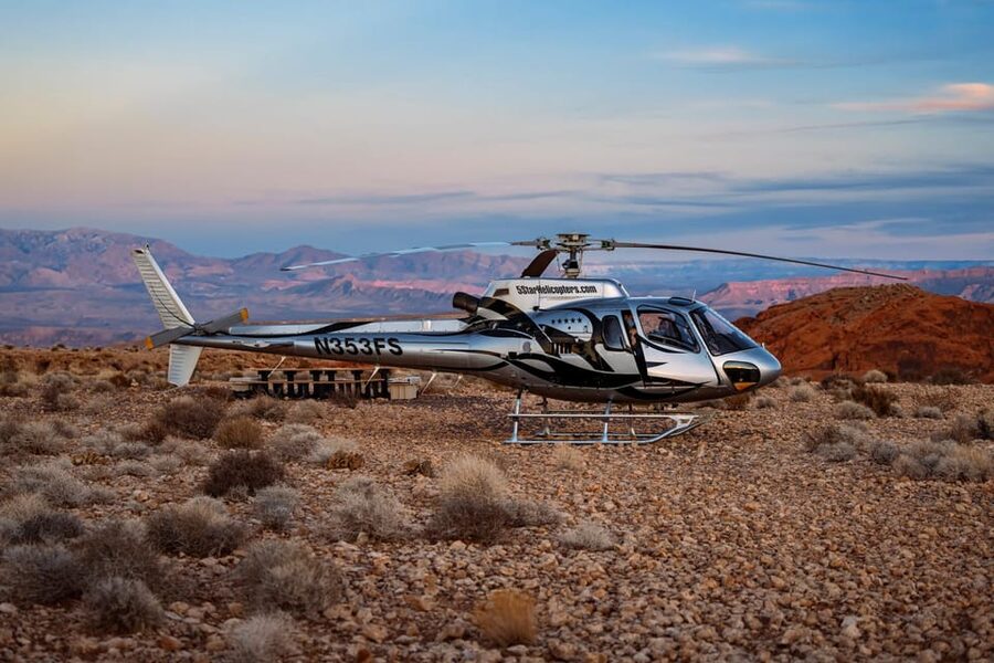 Las Vegas: Grand Canyon Heli Tour and Valley of Fire Landing - Comfort, size, and practical limits