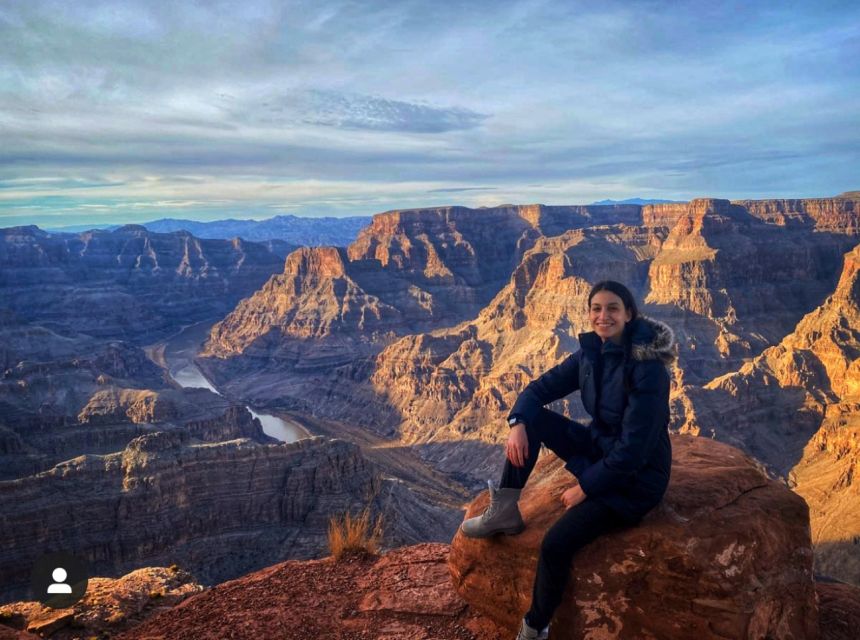 Las Vegas: Grand Canyon, Hoover Dam & 7 Magic Mountains Tour - Why This Tour Works for a First Las Vegas Visit