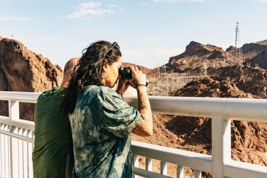 Las Vegas: Grand Canyon, Hoover Dam & Seven Magic Mountains - Hoover Dam: concrete, power, and a useful stop