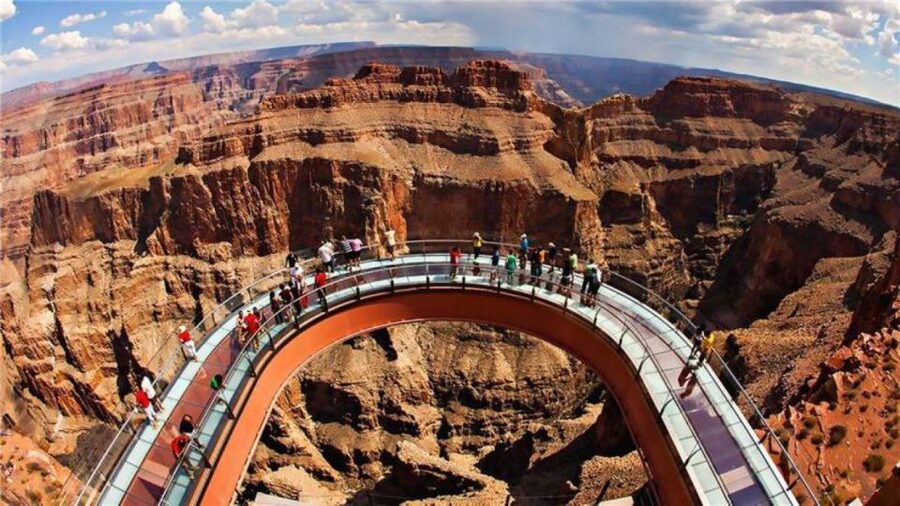 Las Vegas: Grand Canyon & Hoover Dam Tour & Skywalk Option - Joshua Tree adds a desert pause
