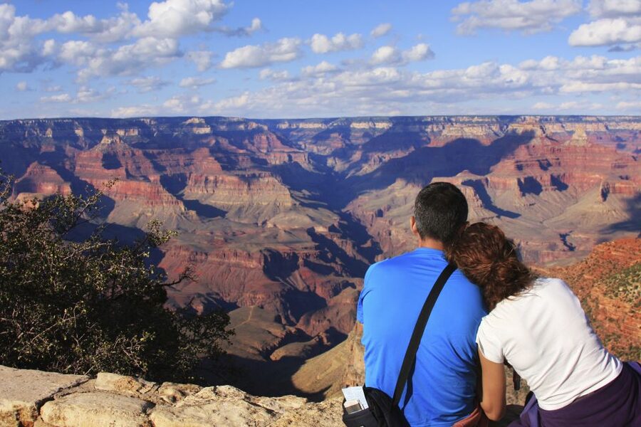 Las Vegas: Grand Canyon National Park Day Tour - Lunch, shopping, and the helicopter choice