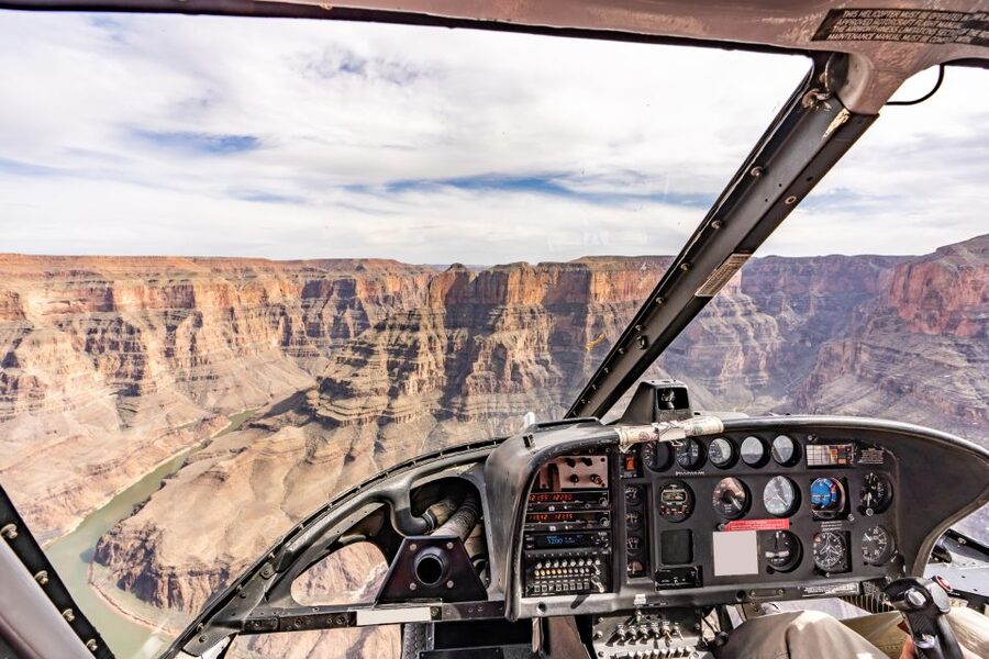 Las Vegas: Grand Canyon West Rim Tour with Optional Skywalk - What the guides add to the experience