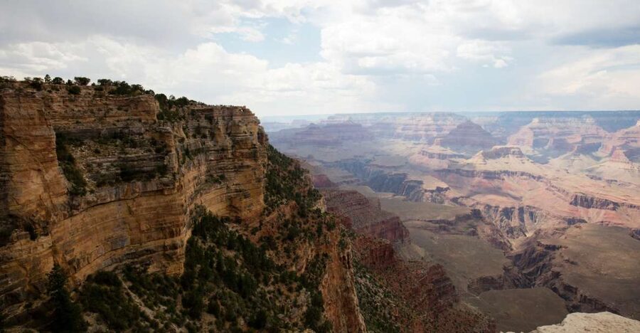Las Vegas: Grand Canyon West Rim Tour with Skywalk option - Meeting at Luxor and heading toward the canyon