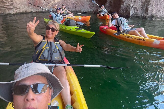 Las Vegas: Guided Kayak Tour from Willow Beach to Emerald Cave - Emerald Cave and the green-water photo stop