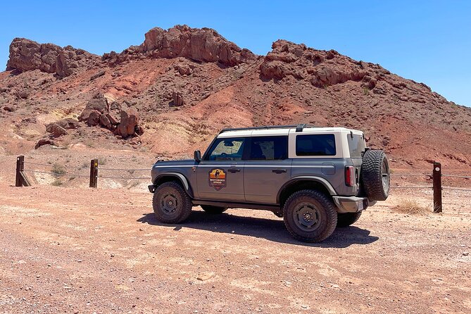 Las Vegas Guided Off-Road Adventure to Boathouse Cove - Redstone Dune Trail and 140-million-year-old sandstone