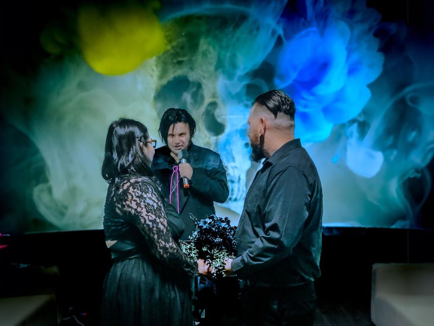 Las Vegas: Haunted House Wedding Ceremony + Photography - Booking advice and final call