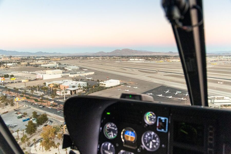 Las Vegas: Helicopter Night Flight over the Strip - The ten-minute flight over the Strip