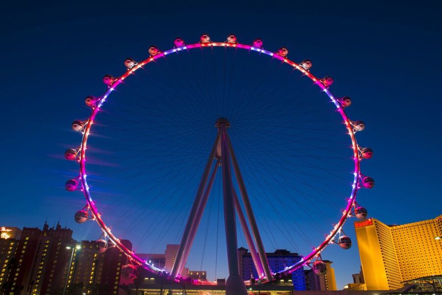 Las Vegas: High Roller Entry Ticket with In-Cabin Open Bar - What you see from 550 feet