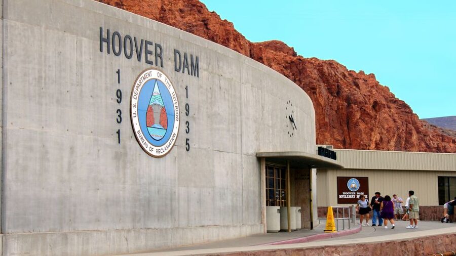 Las Vegas: Hoover Dam Express Tour - Tunnels and indoor areas need a current check