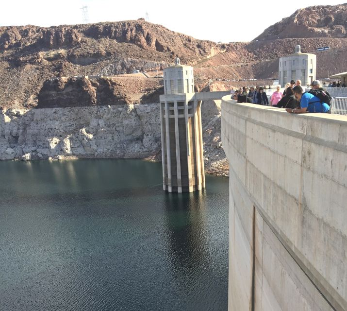 Las Vegas: Hoover Dam Inside VIP Exploration Tour, WiFi - Looking down from the memorial bridge