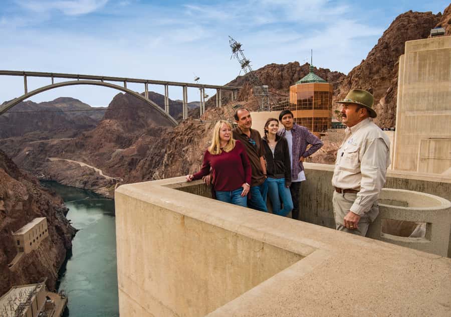 Las Vegas: Hoover Dam Tour and Rafting Adventure - Leaving Las Vegas in a Tour Trekker