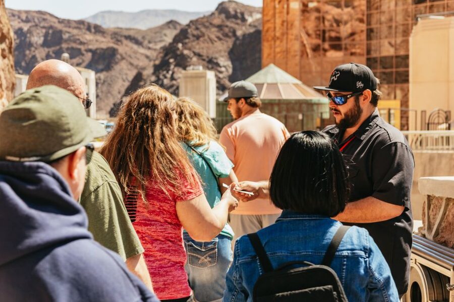 Las Vegas: Hoover Dam Ultimate VIP Tour with Lunch - Inside the Nevada Power Plant and generator rooms